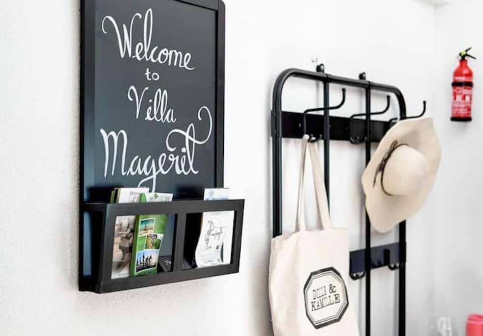 Villa Magerit, Entire Home 5 Minutes Easy Walk To Sandy Beach لا ماتا المظهر الخارجي الصورة